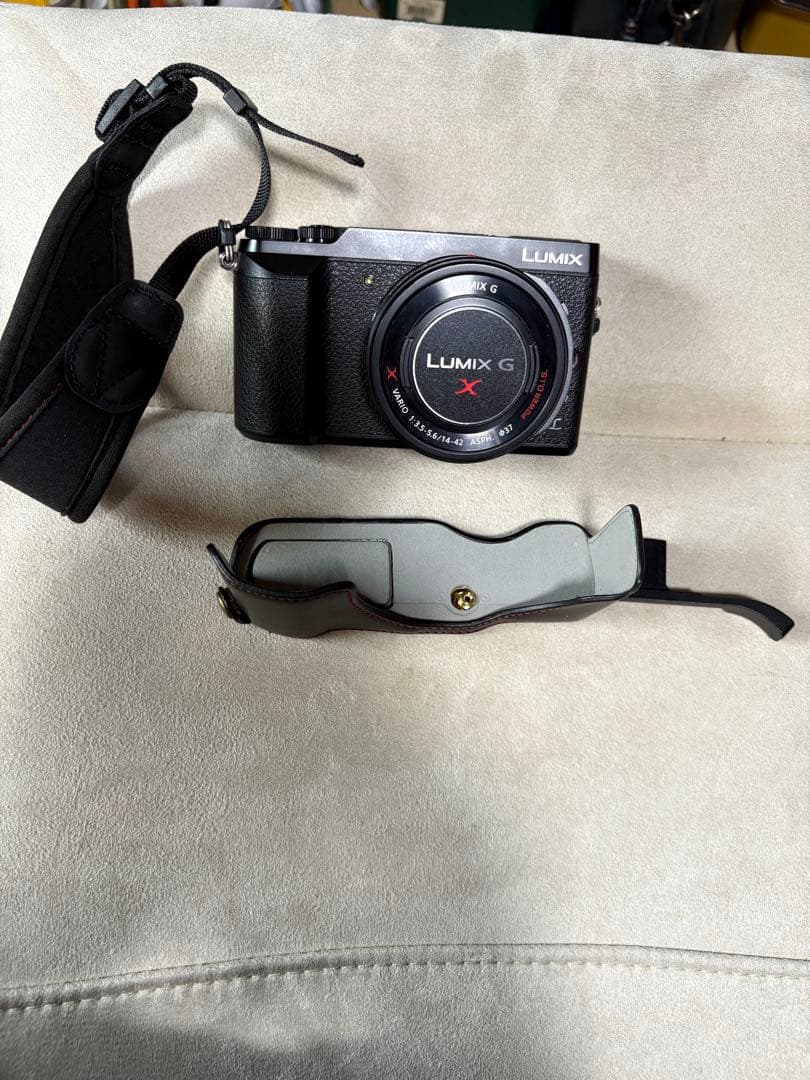 ルミックス　LUMIX DMC-GX7MK2 レンズ　H-PS14042