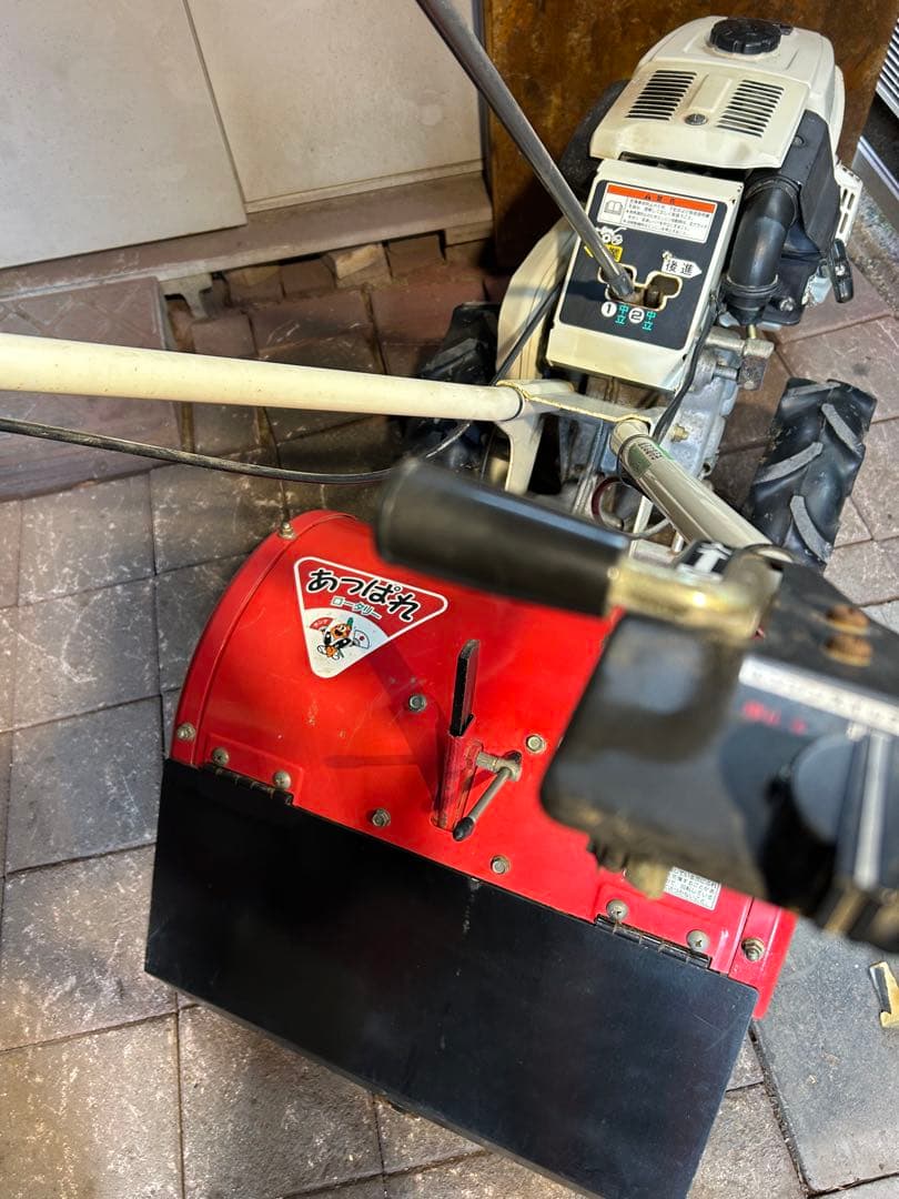 引き取り希望です。不動ジャンク品。ホンダ耕運機FU650