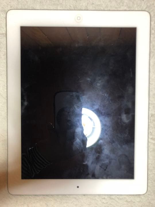 iPad2 32GB ロックボタン不良