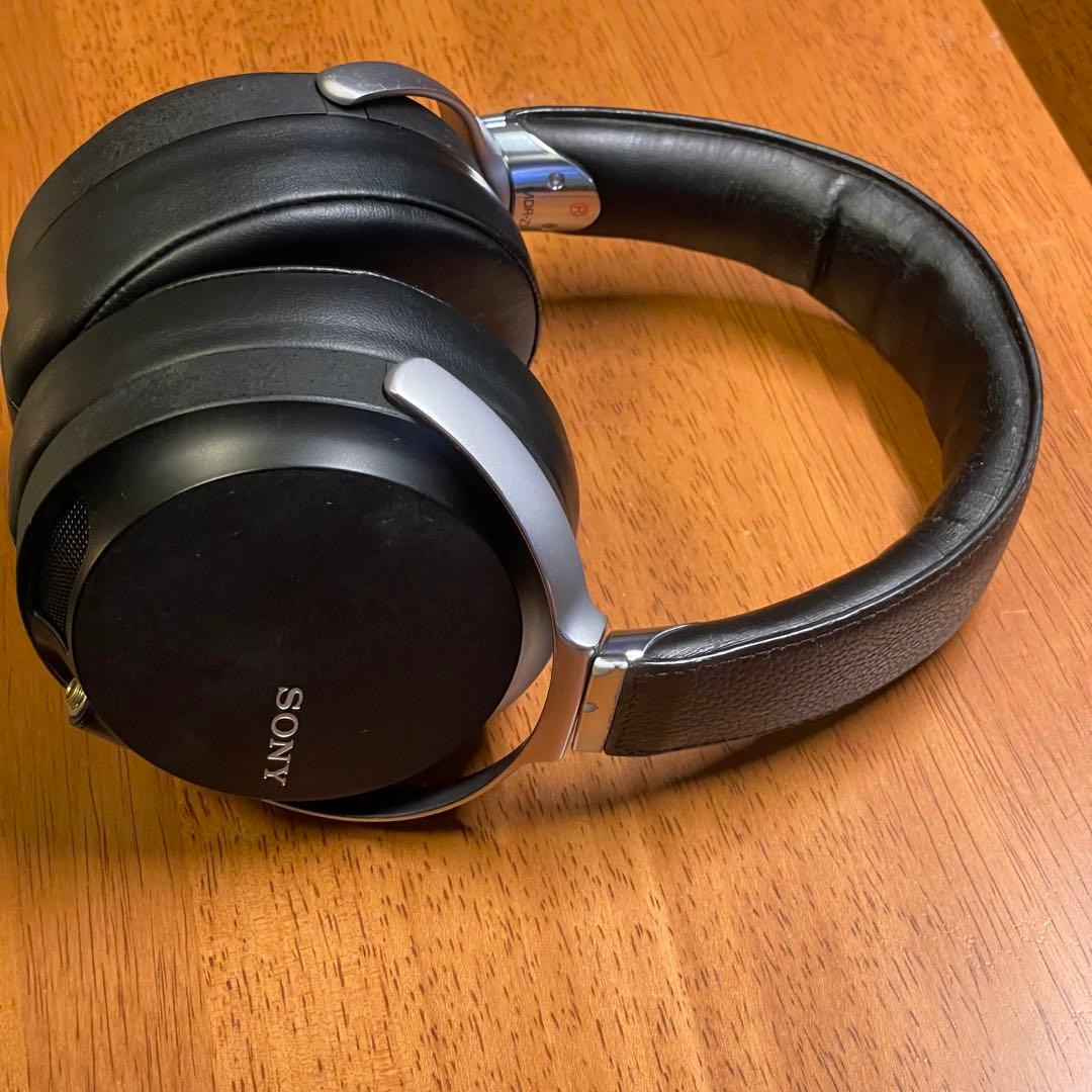 ソニー　MDR-Z7 ジャンク品（左から音が出ない）