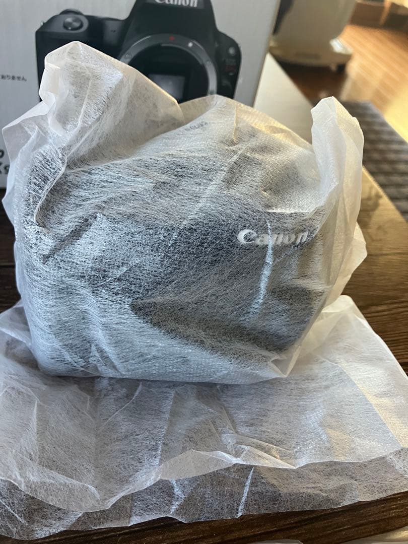 新品未使用品 CANON EOS Kiss X9 ボディ