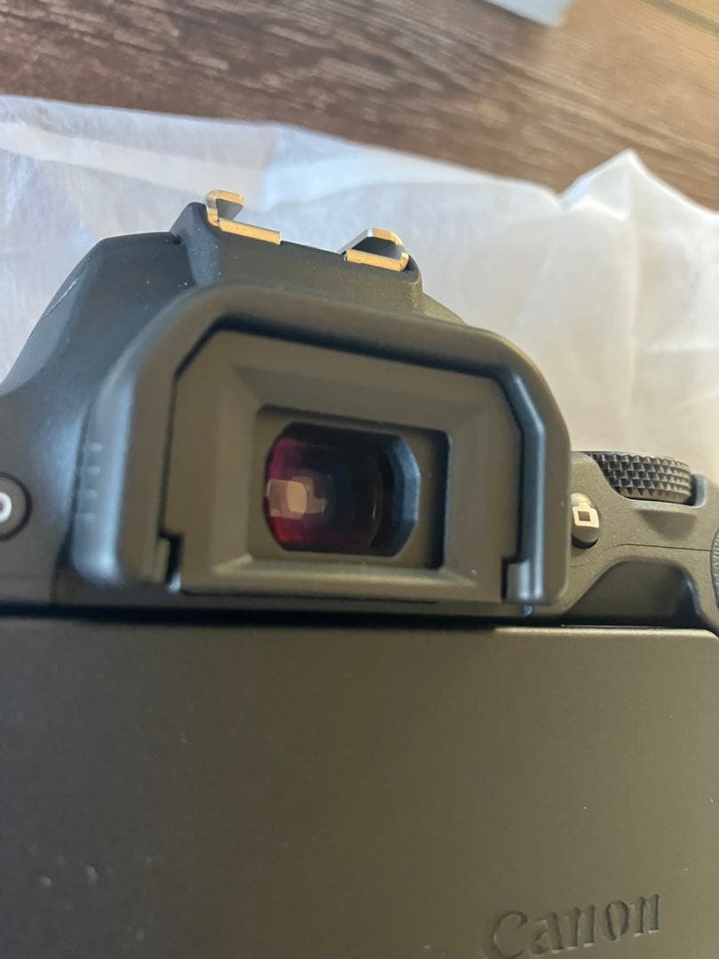 新品未使用品 CANON EOS Kiss X9 ボディ