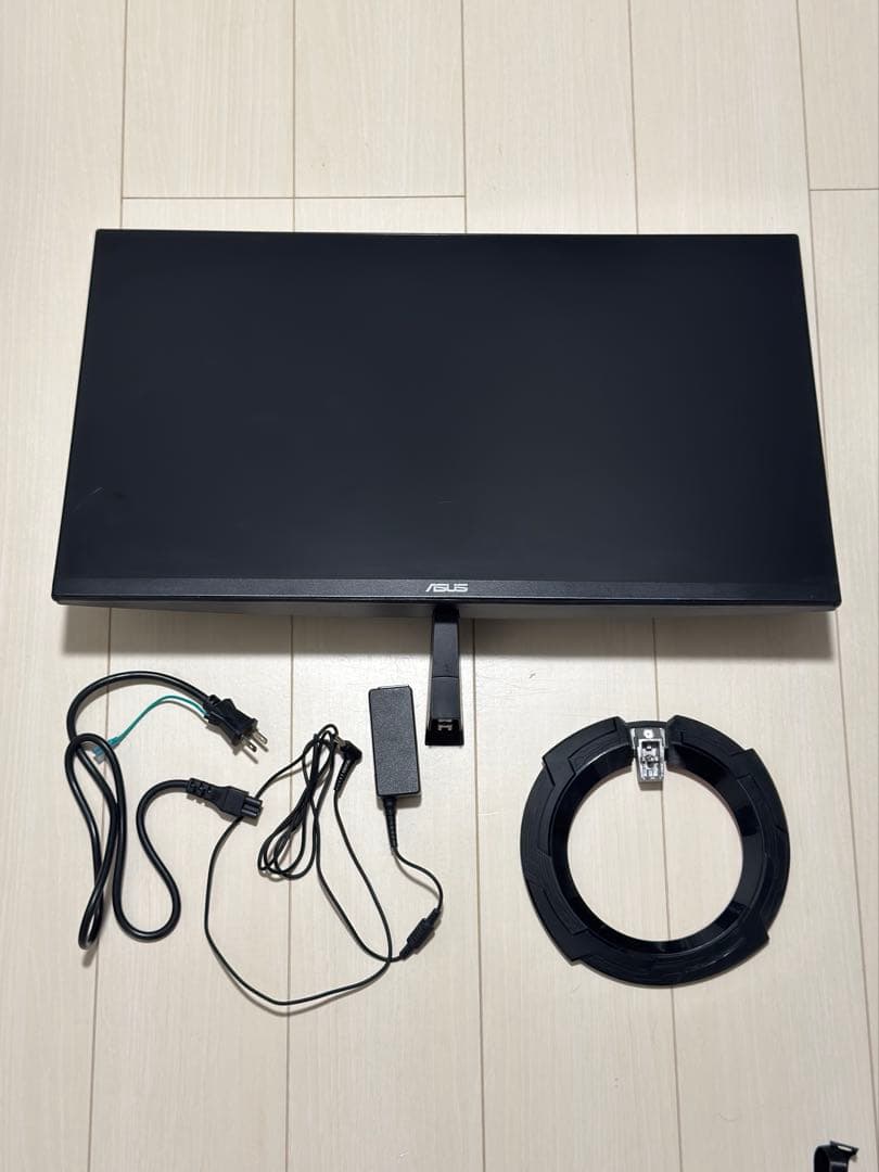 ASUS ゲーミングモニター TUF Gaming 27インチ　144Hz