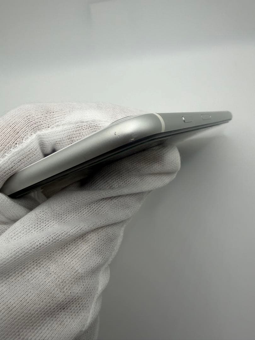 Apple iPhone SE2 ホワイト