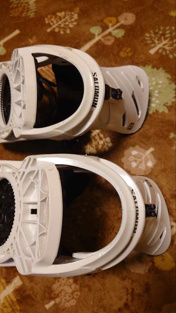 Salomon ビンディング RHYTHM