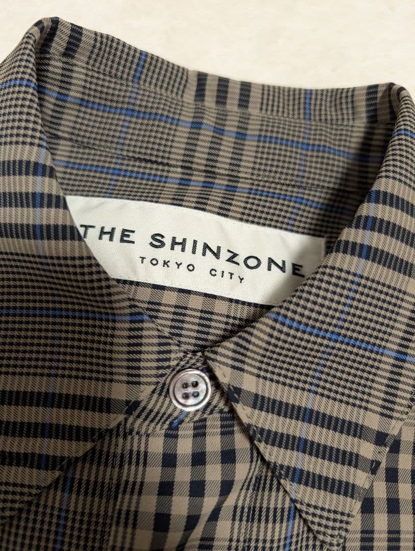 【美品】2025SS　シンゾーン　ツイルチェック　シャツ　ベージュ　F