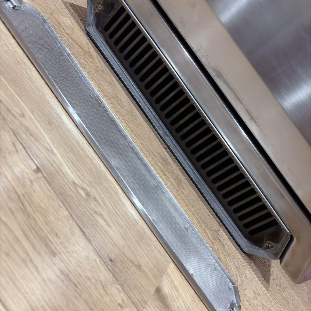 FMI 高速加熱 オーブン メリーシェフ e4 60Hz 2016年製　業務用