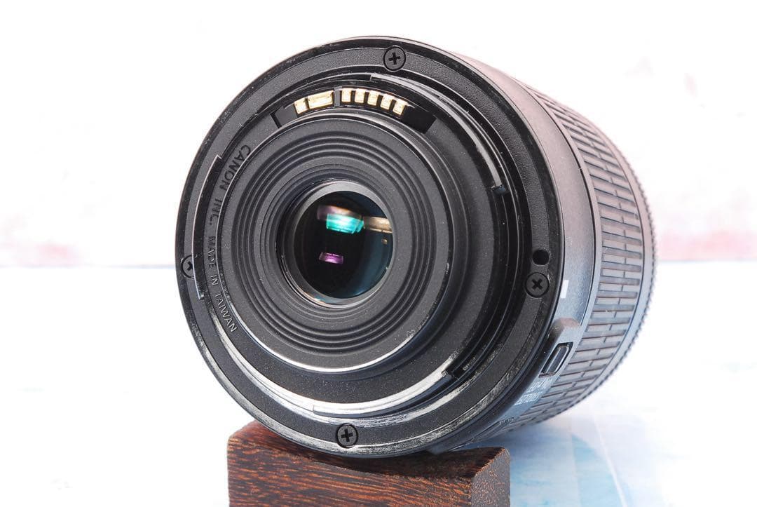 キャノン Kiss X9i●一眼レフカメラ●高性能STMレンズ●スマホ転送！