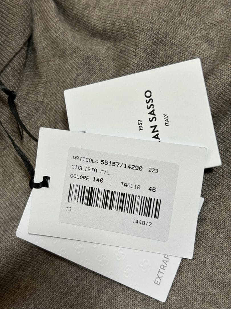 Gran Sasso グランサッソ　タートルネック　ニット　グレージュ　46