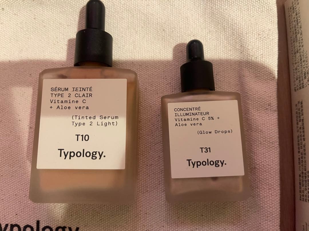 Typology ティントセラム　グロウドロップス　フェイススクラブ　ポーチ