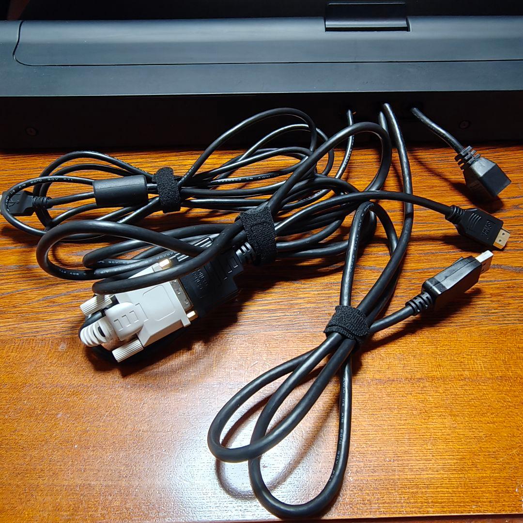 【破損有り】Wacom Cintiq 24HD DTK-2400 液晶タブレット