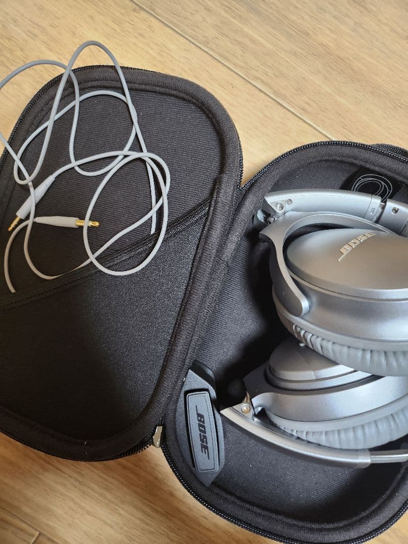 高騰の廃盤シルバー　BOSE Bluetooth ワイヤレスヘッドホン