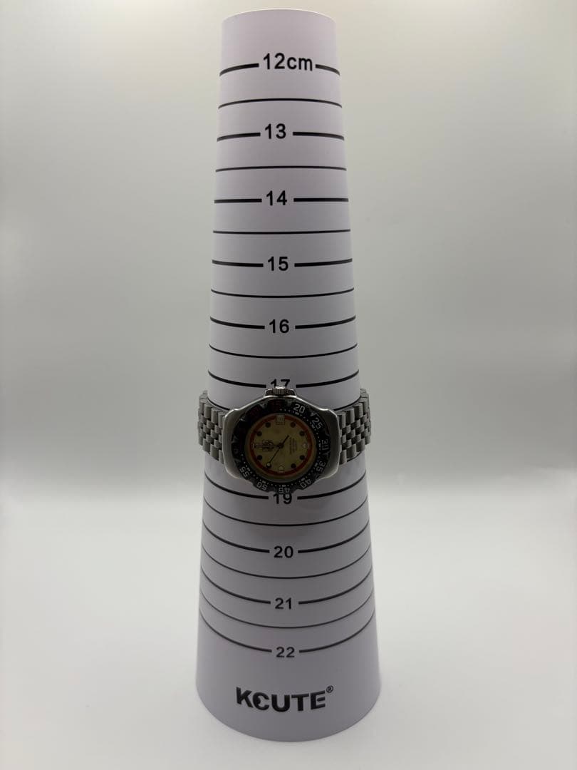 タグホイヤー WA1411 プロフェッショナル 200mクオーツ 腕時計