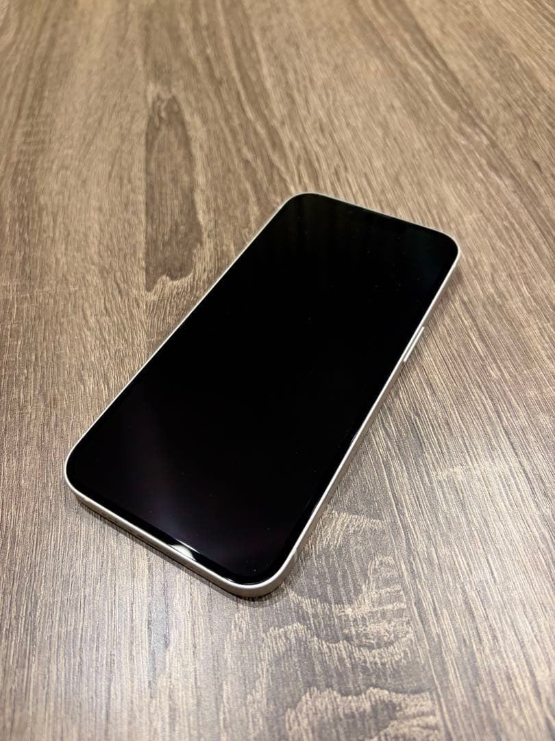 iPhone13 スターライト 128gb simフリー　美品　白