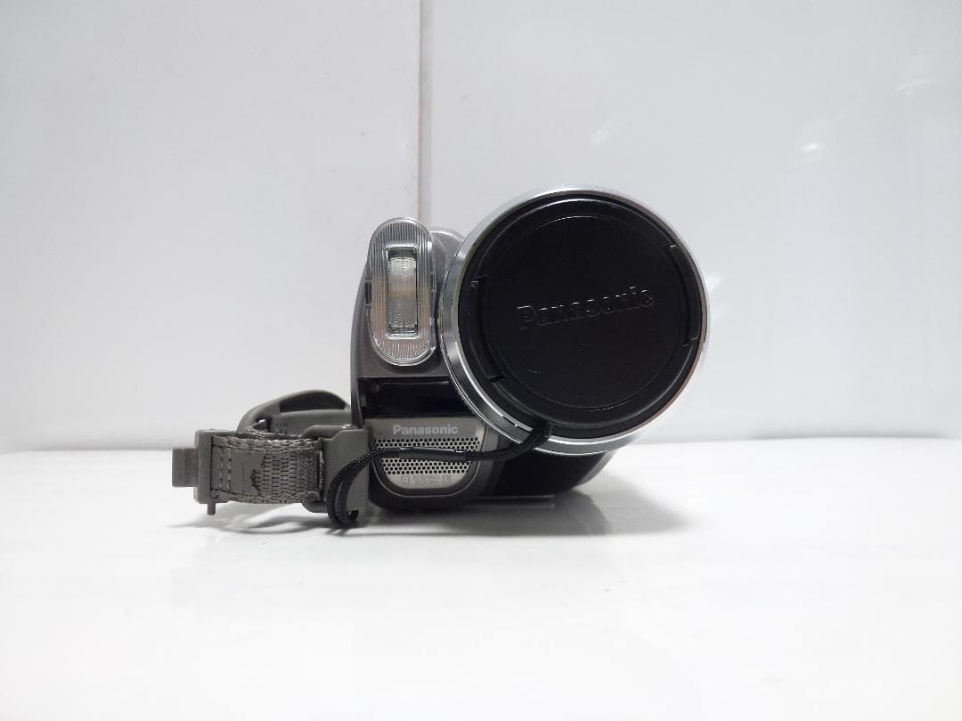 大人気　動作品　Mini DV　パナソニックビデオカメラ　NV-GS250