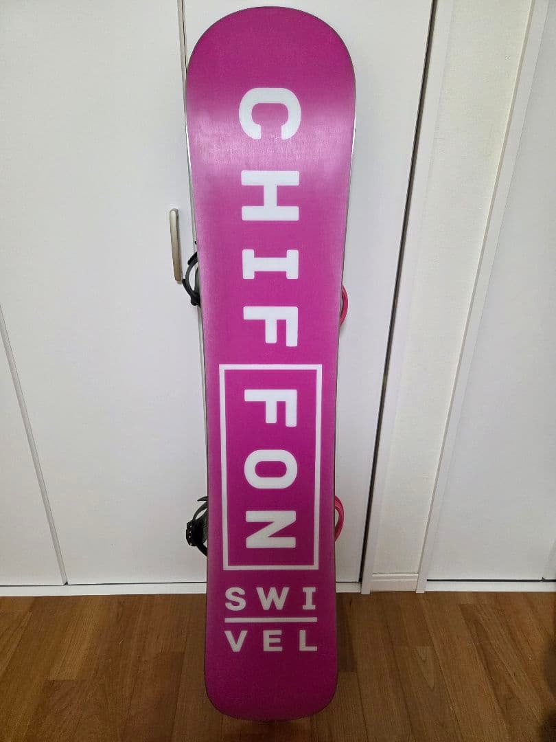 テツヤさん専用！SWIVEL スノーボード138cmとビンディングセット