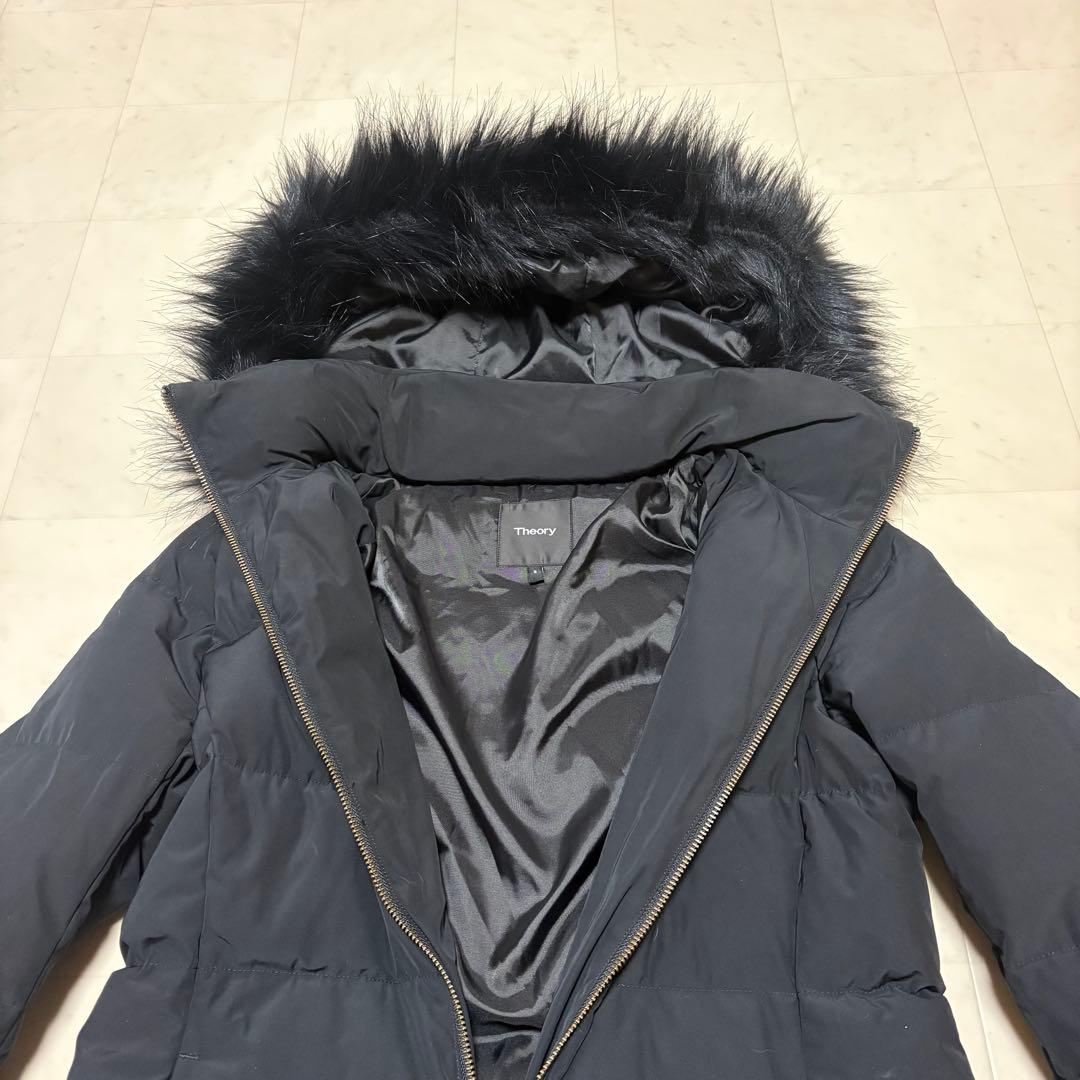 【美品】⭐️Theory⭐️セオリー ファーフード付きダウンジャケット ブラックS
