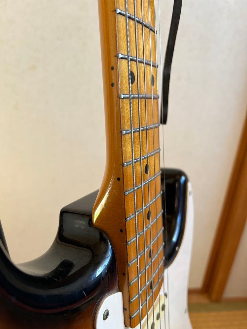 フェンダージャパンストラトキャスター サンバースト