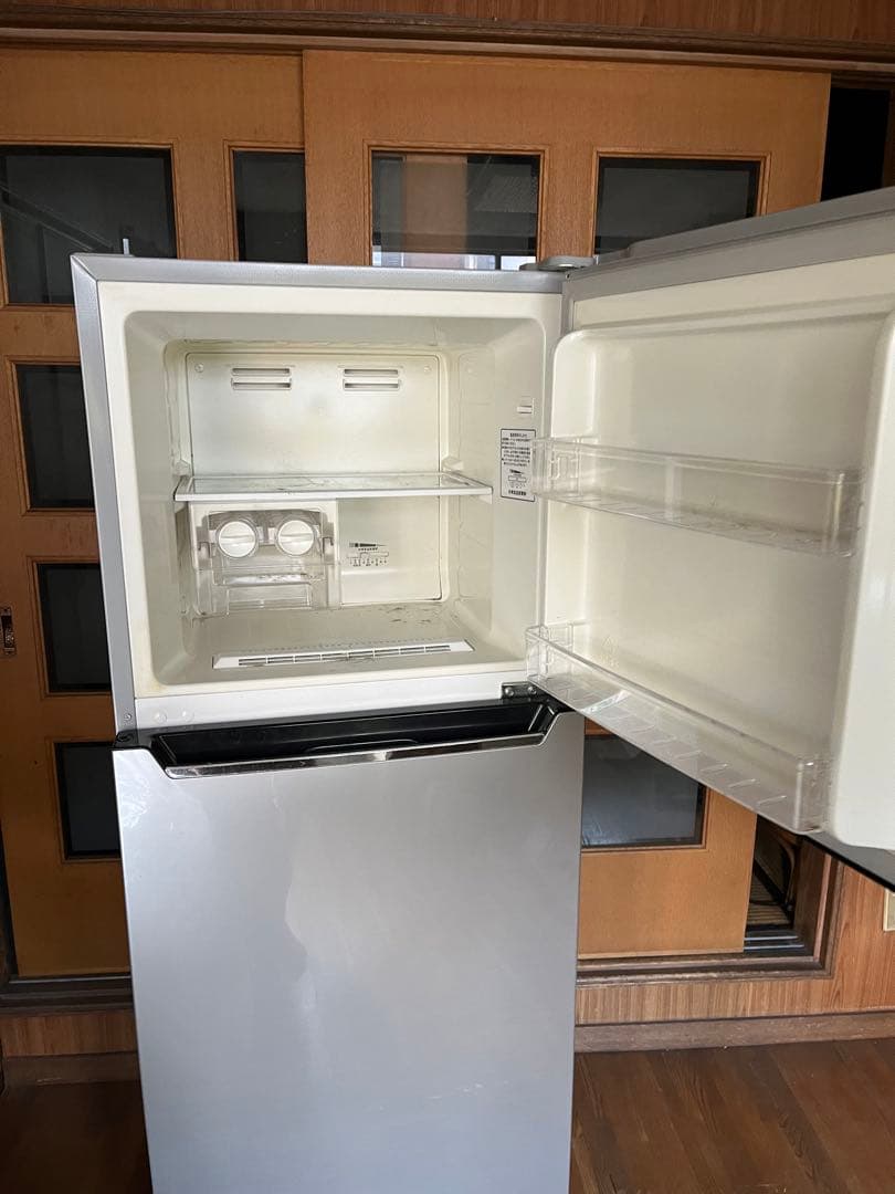 2ドア冷蔵庫 HRB2301 227L 2016年型　1/14まで