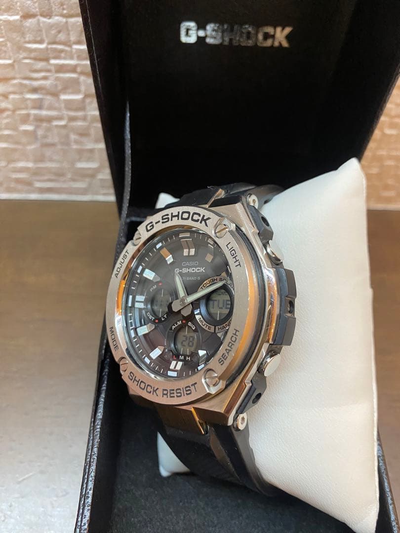 【お得品】G-SHOCK GST-W110 1AJF 電波ソーラー　タフソーラー