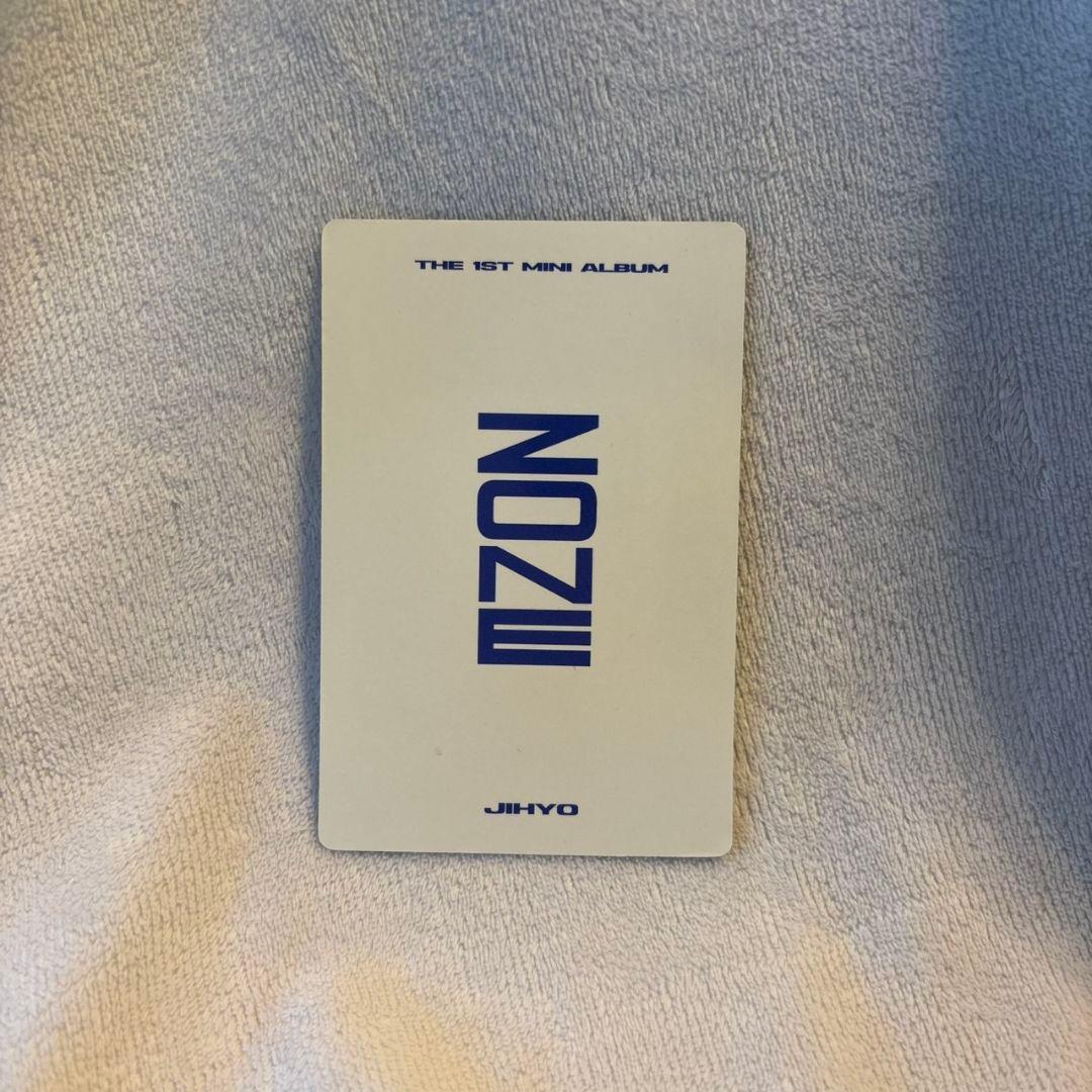 TWICE ジヒョ zone サノク トレカ ソロ musicbank