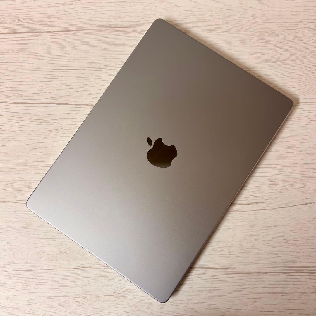 【超美品】MacBook Pro (M1, 14インチ) 1TB 32BG