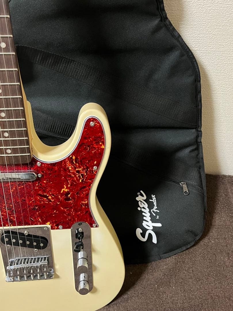Squier Affinity Seriesテレキャスタータイプ