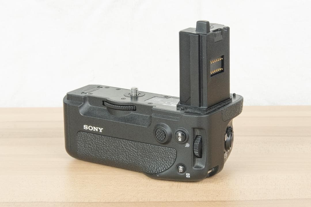 SONY 縦位置グリップ VG-C4EM 良品