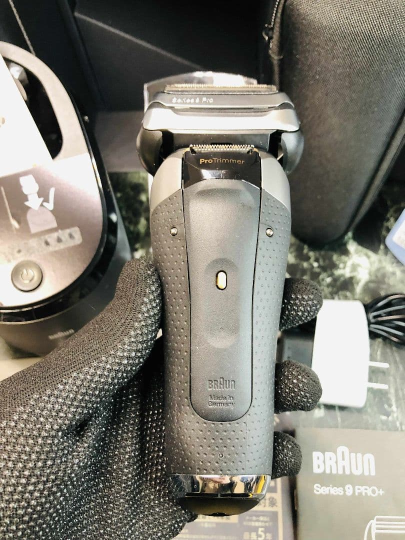 【未使用に近い】Braun シリーズ9 Pro＋9555cc ブラウンシェーバー