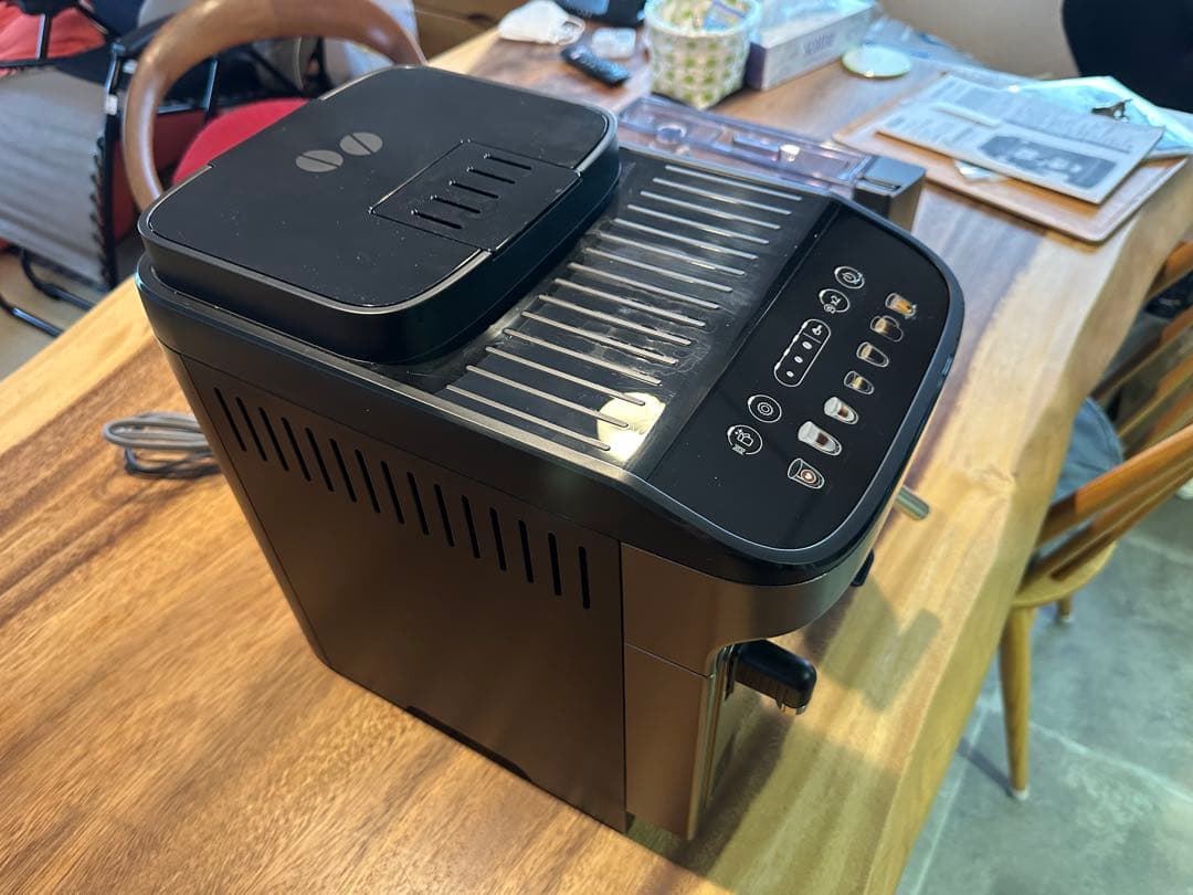 De'Longhi Magnifica 自動エスプレッソマシンECAM29081