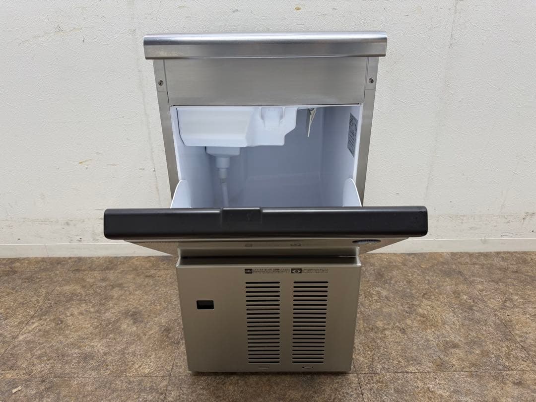 美品　ホシザキ　全自動製氷機　２０２４年製　厨房　飲食店　IM-25M-2