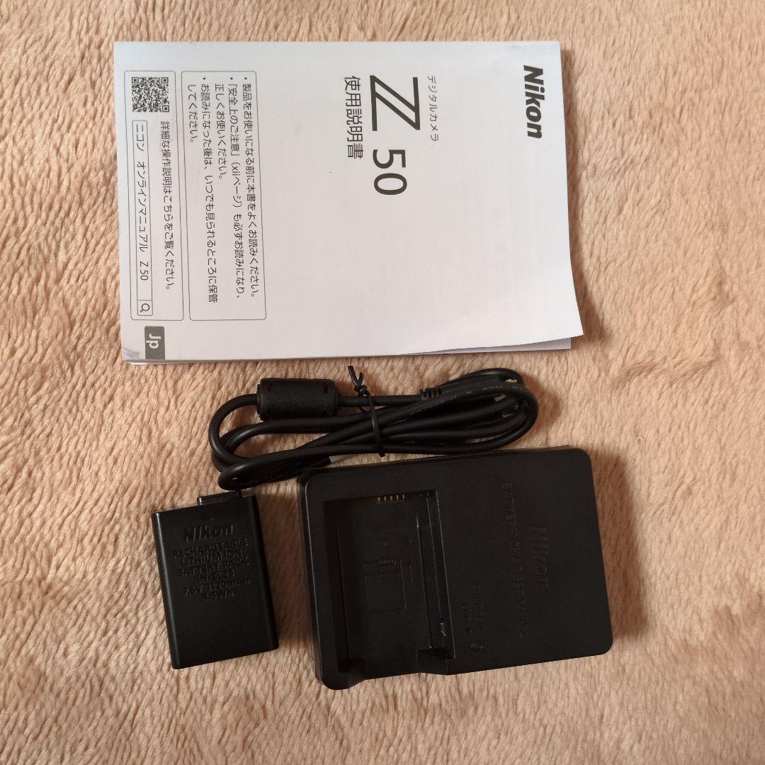 Nikon Z 50 ミラーレスカメラ DX 16-50mm