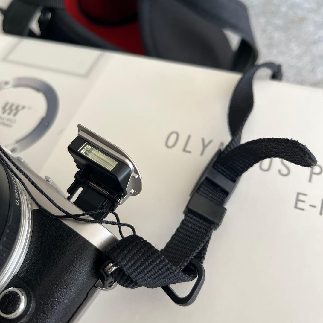 OLYMPUS PEN E-PL9 ミラーレスカメラ セット