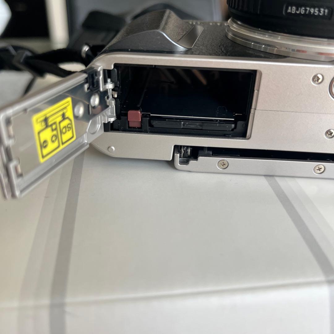 OLYMPUS PEN E-PL9 ミラーレスカメラ セット