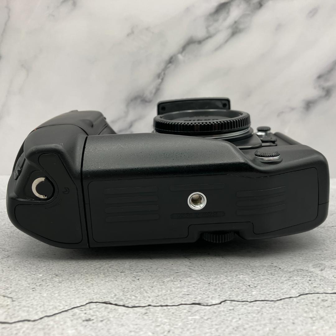 Nikon F4 + MB-21 フィルムカメラ 訳あり品 ニコン