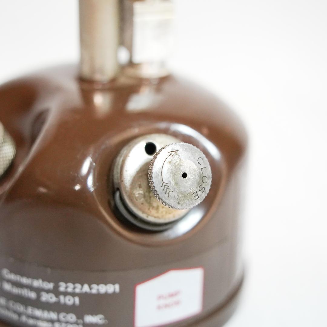 Coleman PEAK1 222 茶色 カナダ製 ガソリンランタン