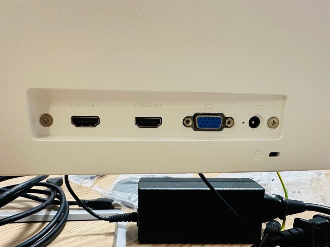 HP 27fw + ディスプレイアーム + VESAアダプターセット（送料込み）