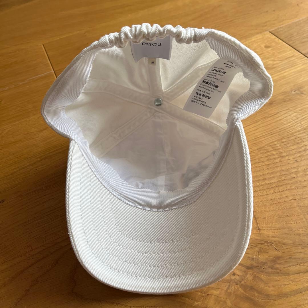 パトゥ　キャップ　ホワイトMサイズ
