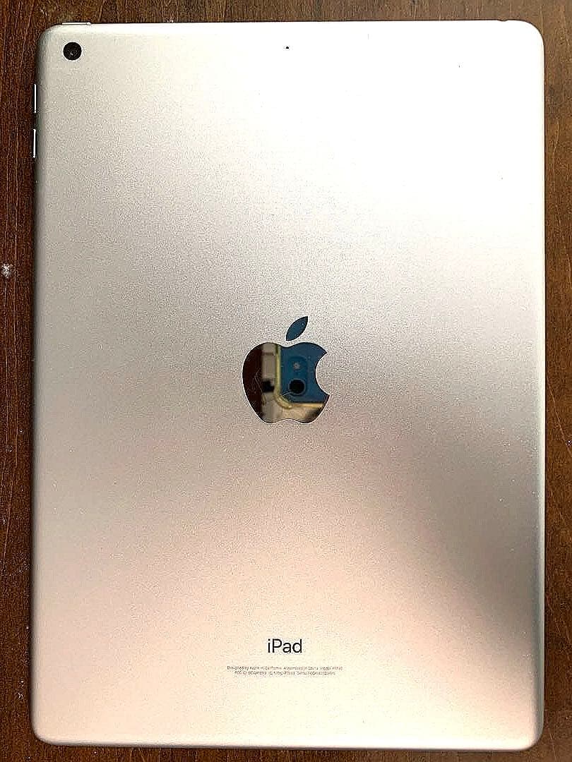 ☆週末限定値下げ☆画面汚れあり☆iPad6 第6世代 128G WIFIモデル☆