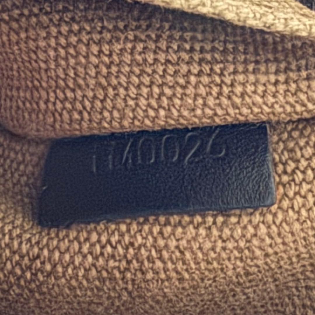 LOUIS VUITTON ルイヴィトン ユタ スィウ ボディバッグ ブラウン