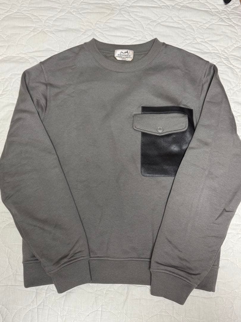 こ*じ様 HERMES ラウンドネック スウェット