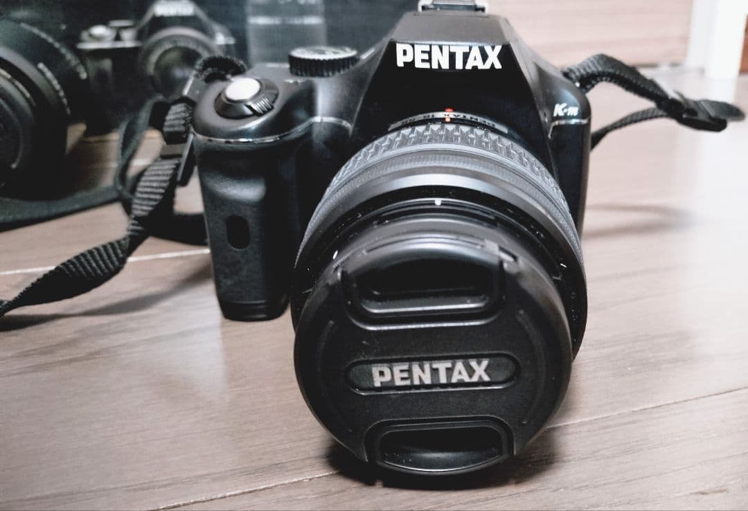 ペンタックスk-mデジタル一眼レフカメラ