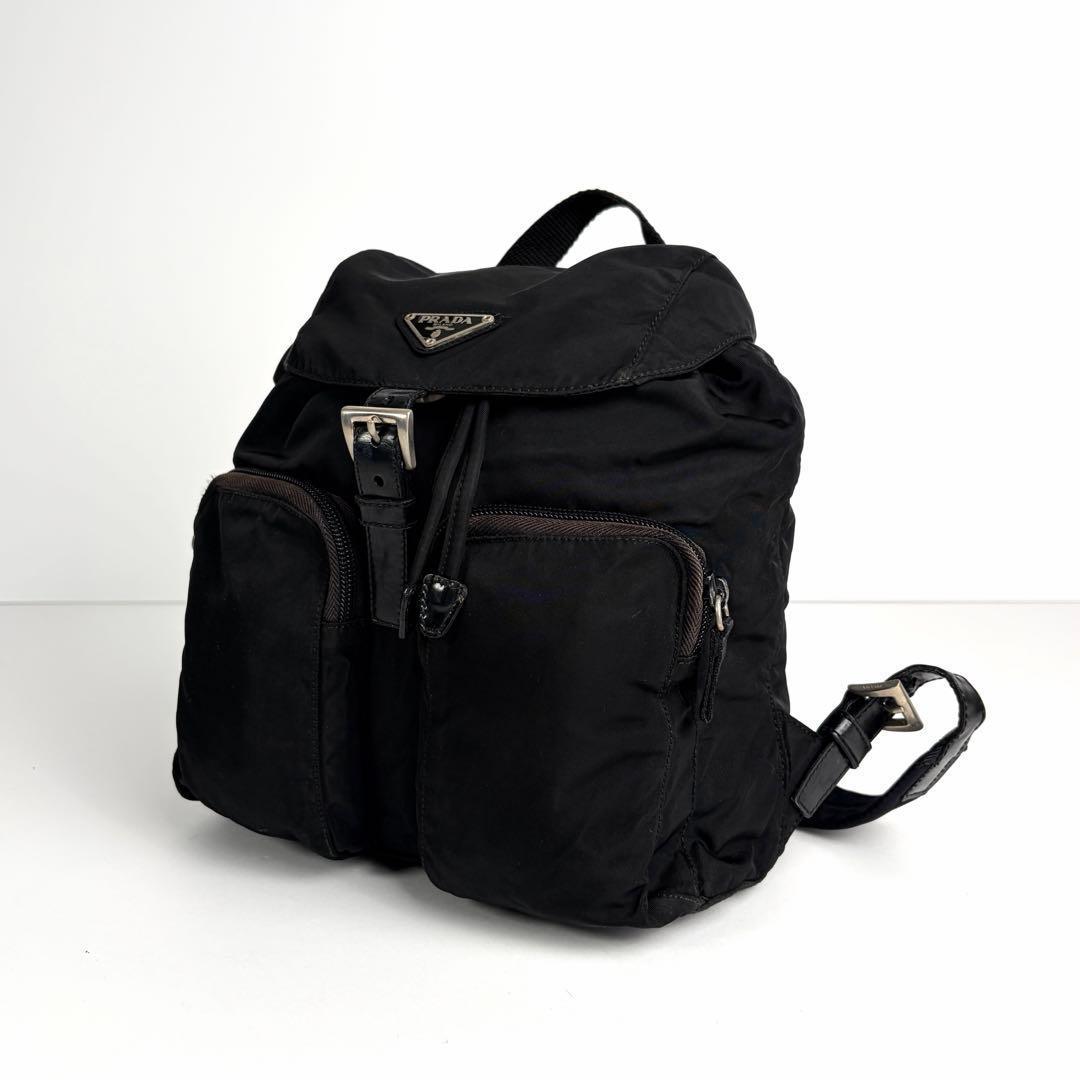 美品 プラダ リュック バックパック 巾着 ベルト 三角ロゴ ナイロン レザー