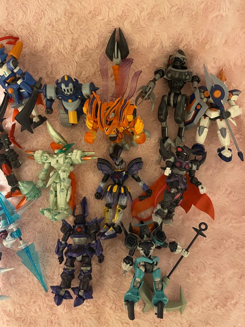 ピ*ツ様 ダンボール戦機　ジャンク品　まとめ売り