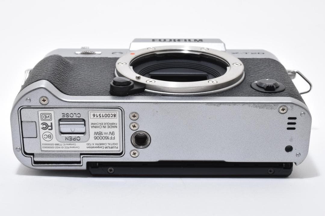 【美品】フジフィルム FUJIFILM X-T20 ボディ