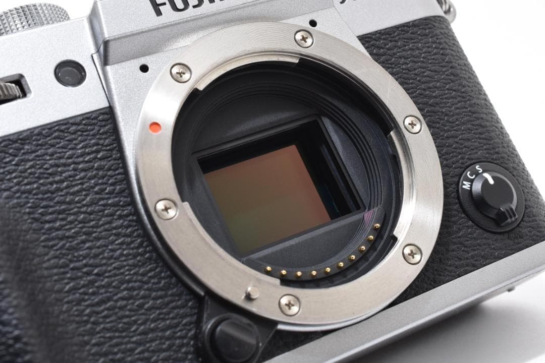 【美品】フジフィルム FUJIFILM X-T20 ボディ