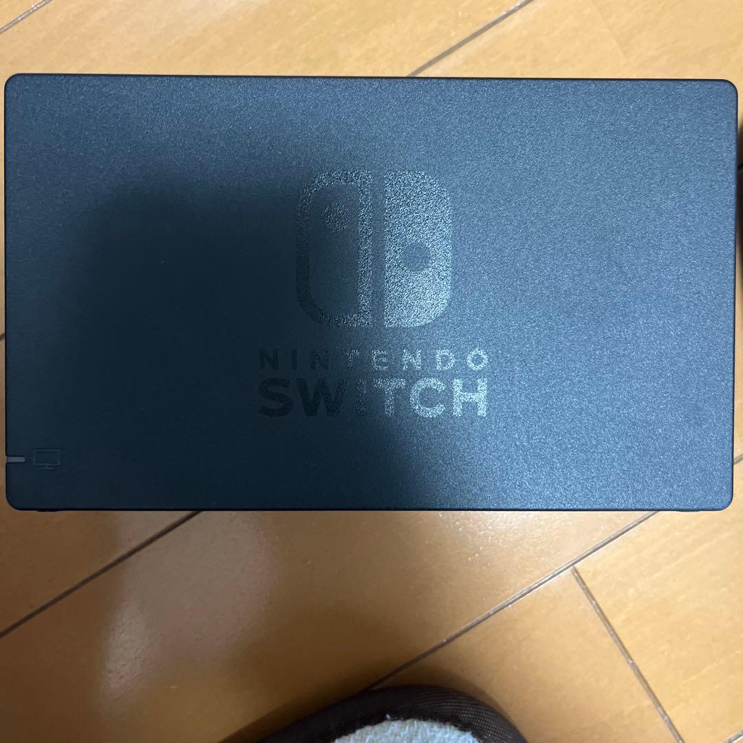 f*0様 【箱あり/付属品完備 】Nintendo Switch 本体 ネオン