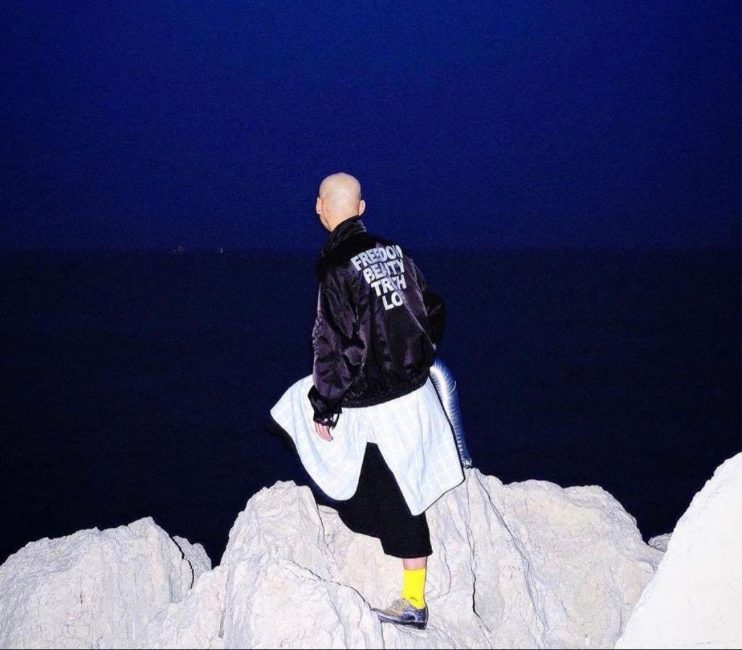 VAQUERA 21SS スローガンボンバージャケット