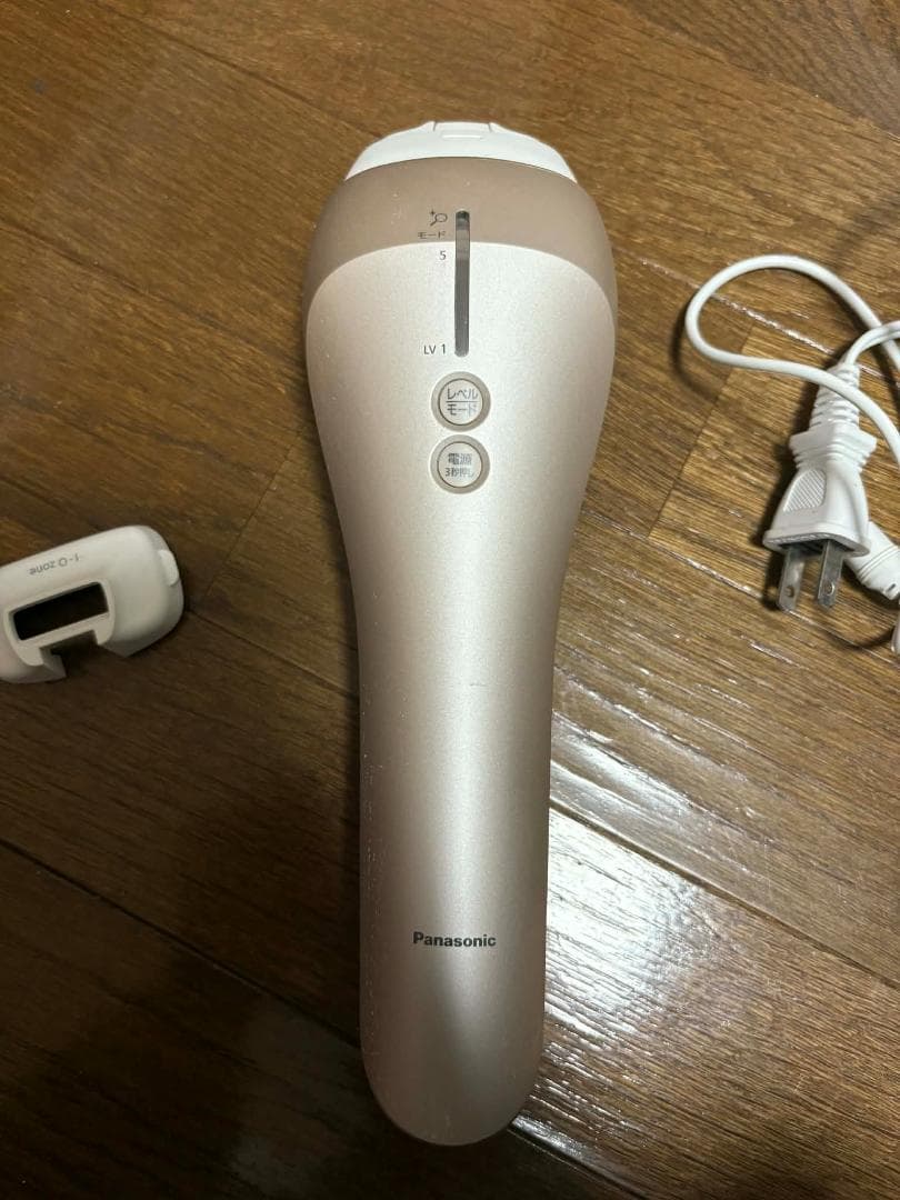 パナソニック光エステ ボディ&フェイス用 ハイパワー ゴールドES-WP98-N