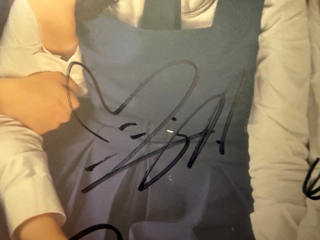 GFRIEND 直筆サイン入 3RD MINI ALBUM〈FLAKE〉